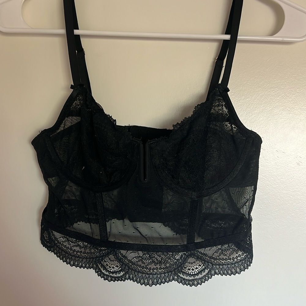 Black bustier lace top